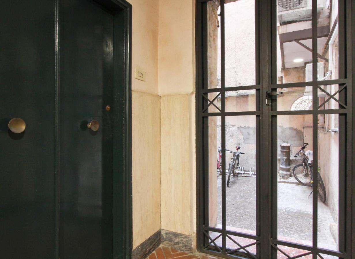 Bigfamilyflats - Coliseum Apartment Rome Bagian luar foto