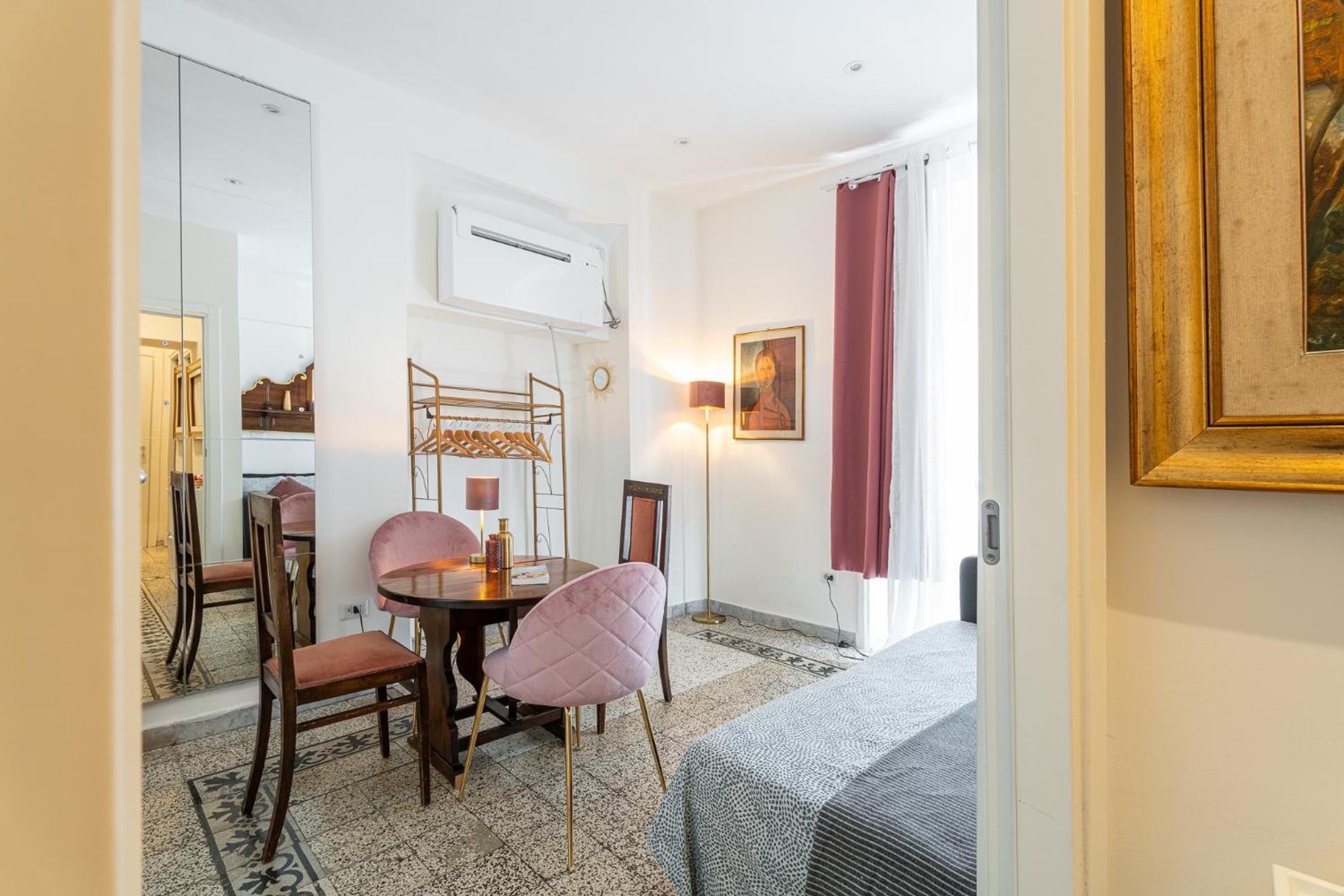 Bigfamilyflats - Coliseum Apartment Rome Bagian luar foto