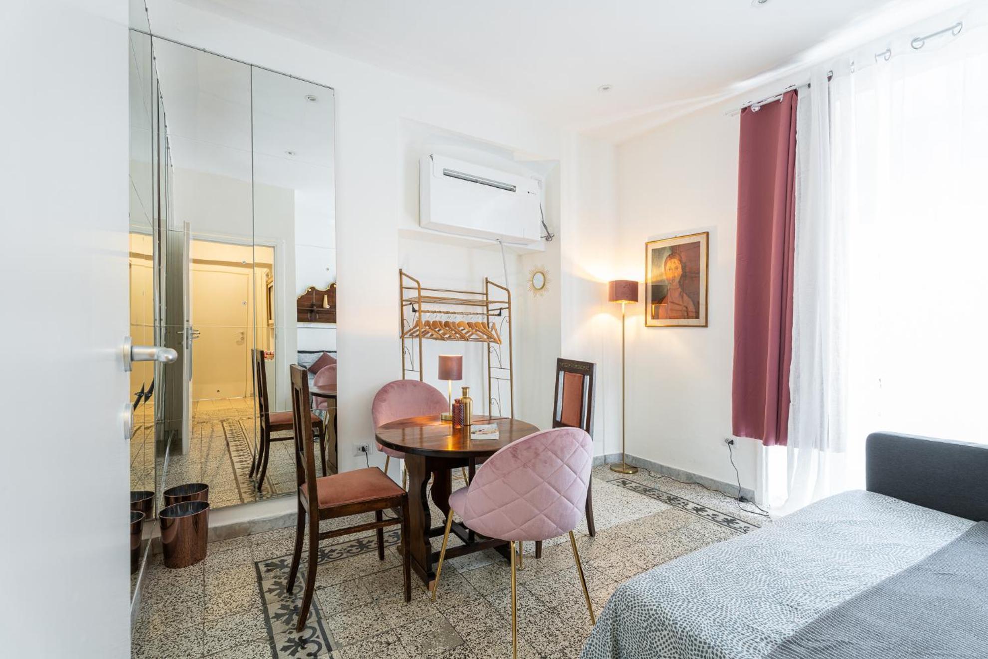 Bigfamilyflats - Coliseum Apartment Rome Bagian luar foto